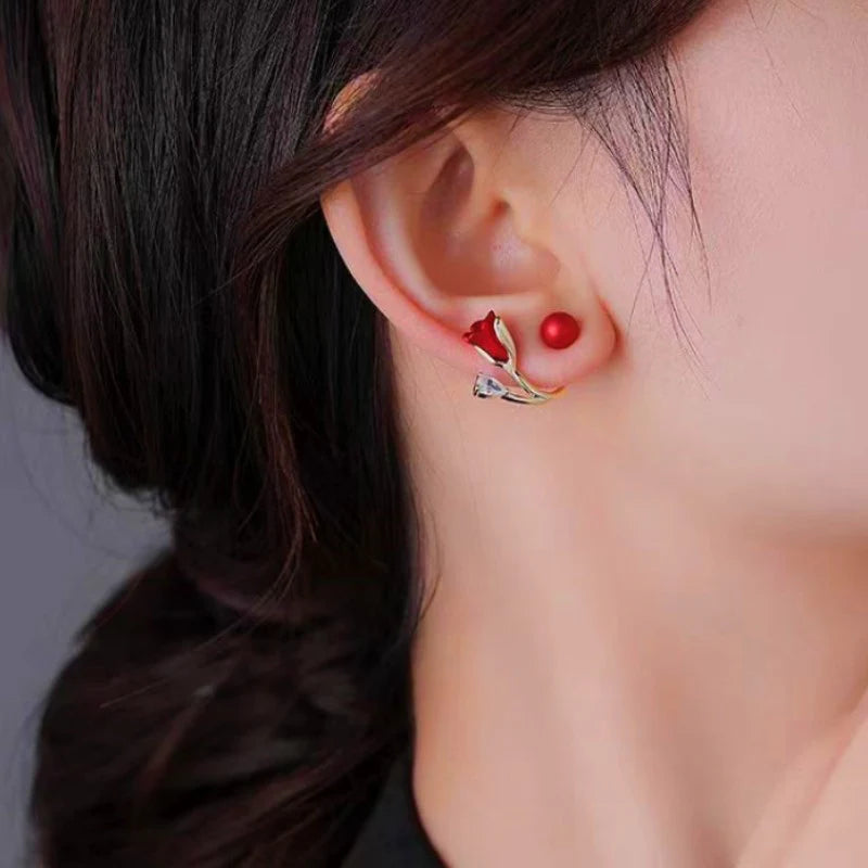✨ Arete Tulipán Rojo 🌹 Baño de Oro 18K ✨