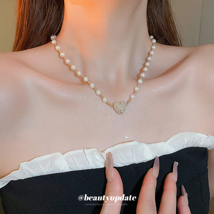 ✨ Collar Magnético de Perlas con Corazón Bañado en Oro de 18K ✨